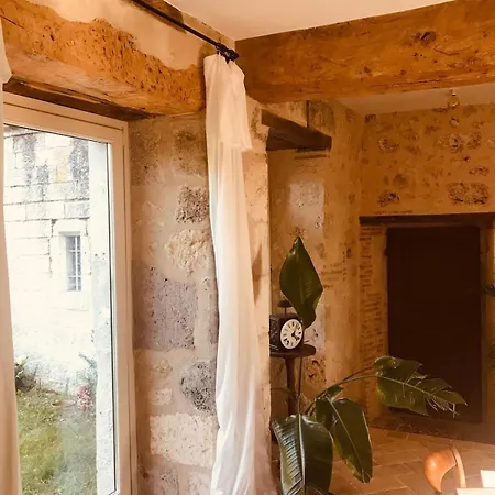 דירה In A Renaissance Castle *